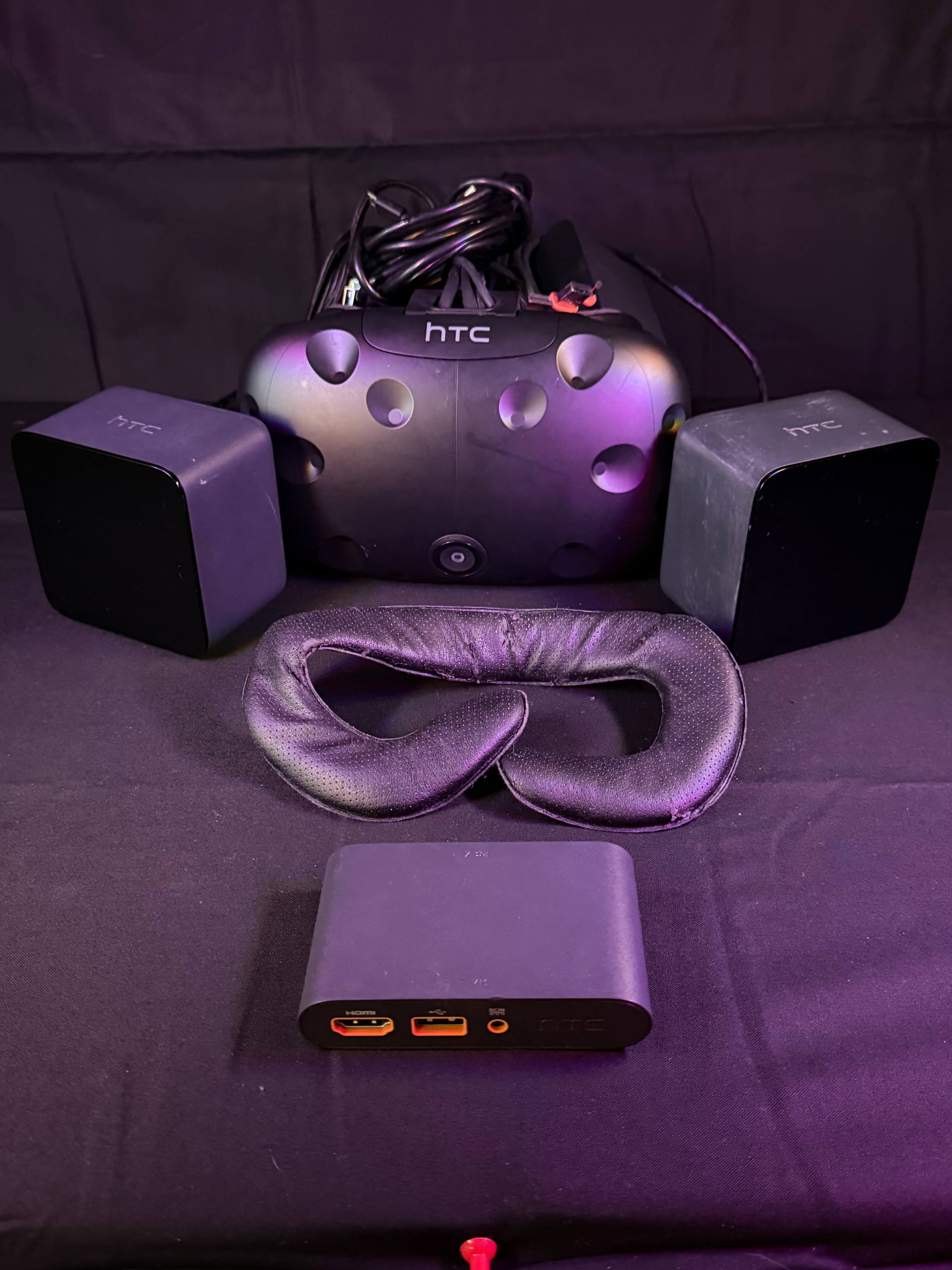 HTC Vive HMD